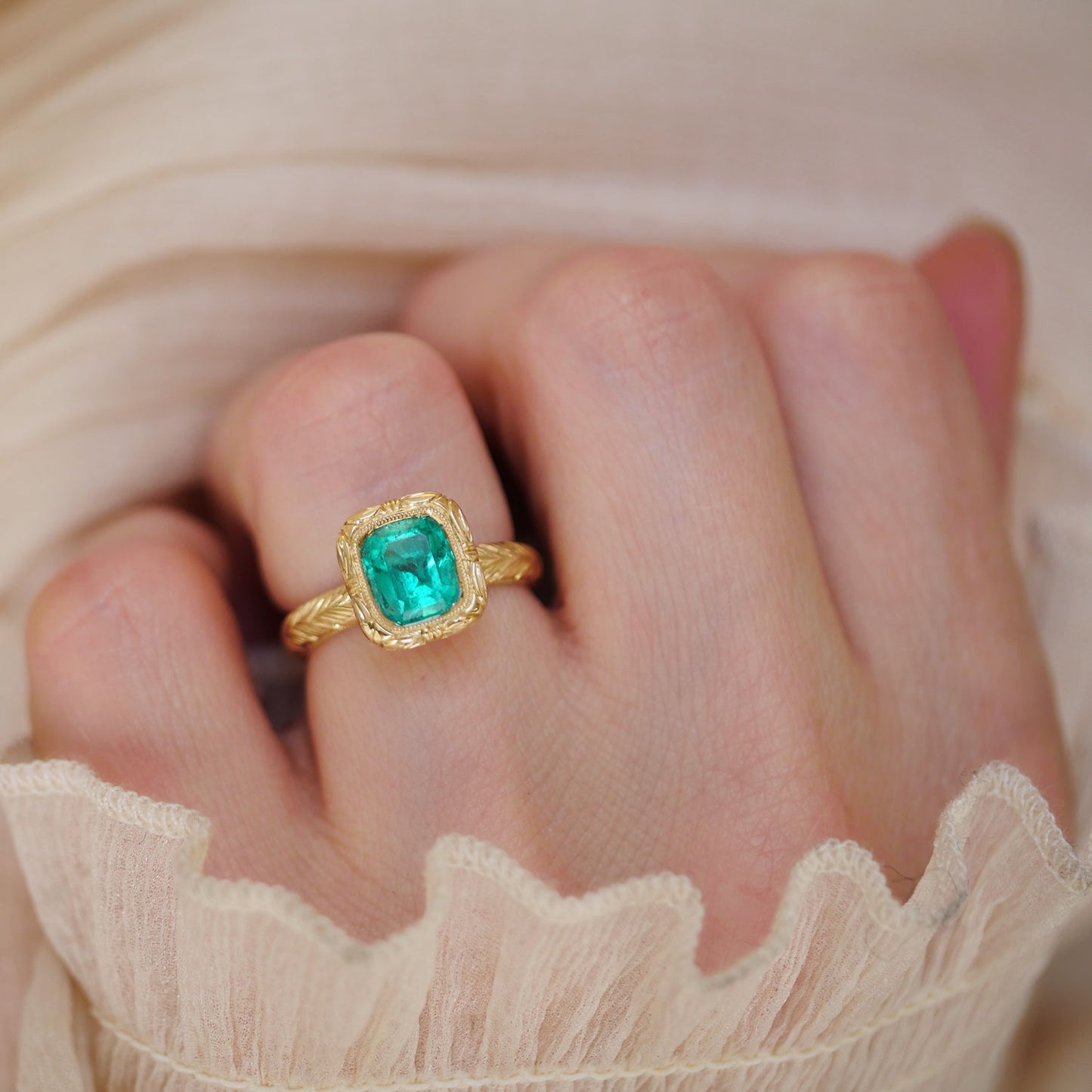 Colombian Emerald Engraved Bubble Ring