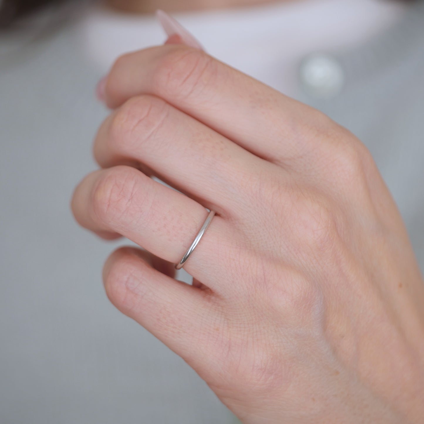 1.5mm Half Round Band Ring (Platinum)