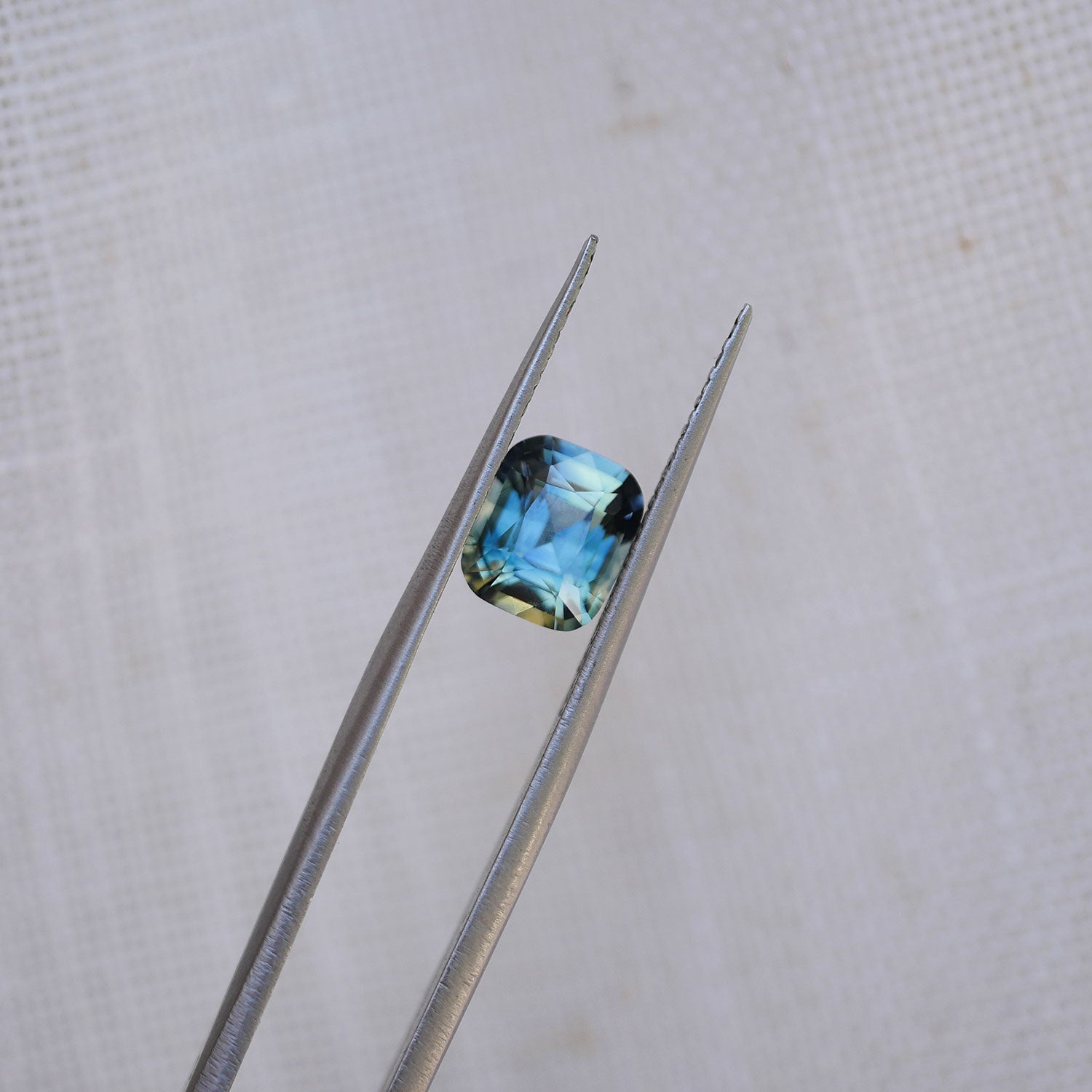 2.02 ctw Cushion Bicolor Sapphire