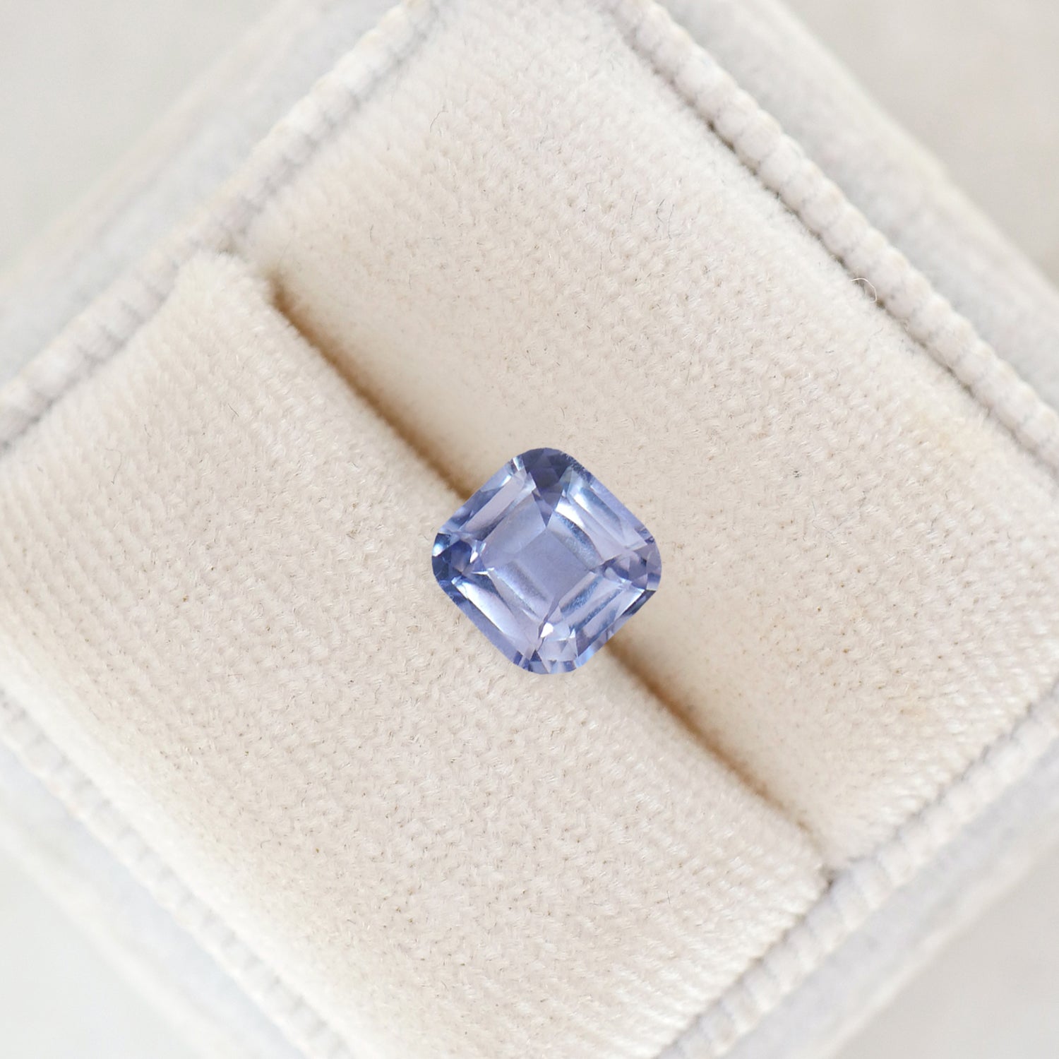 2.33 ctw Antique Cushion Cut Cornflower Blue Sapphire