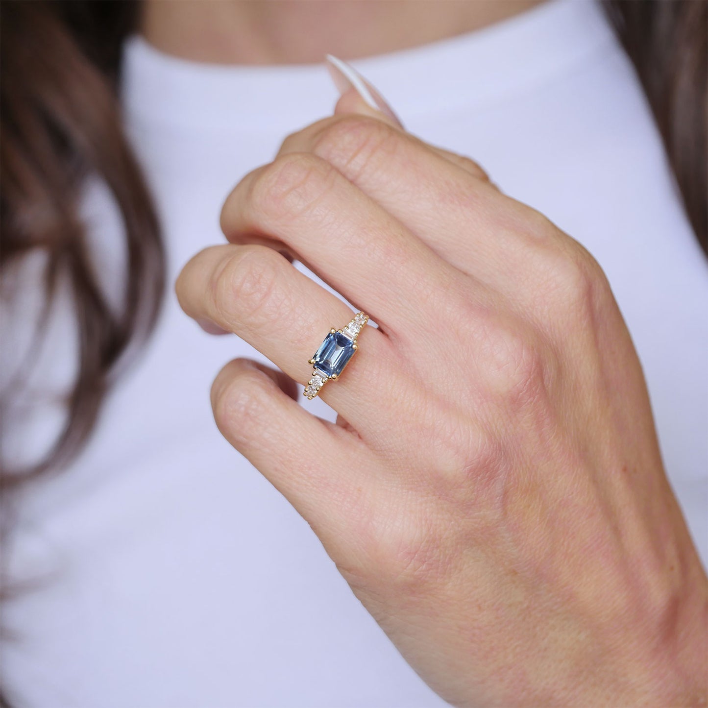 Blue Sapphire Nouveau Ring