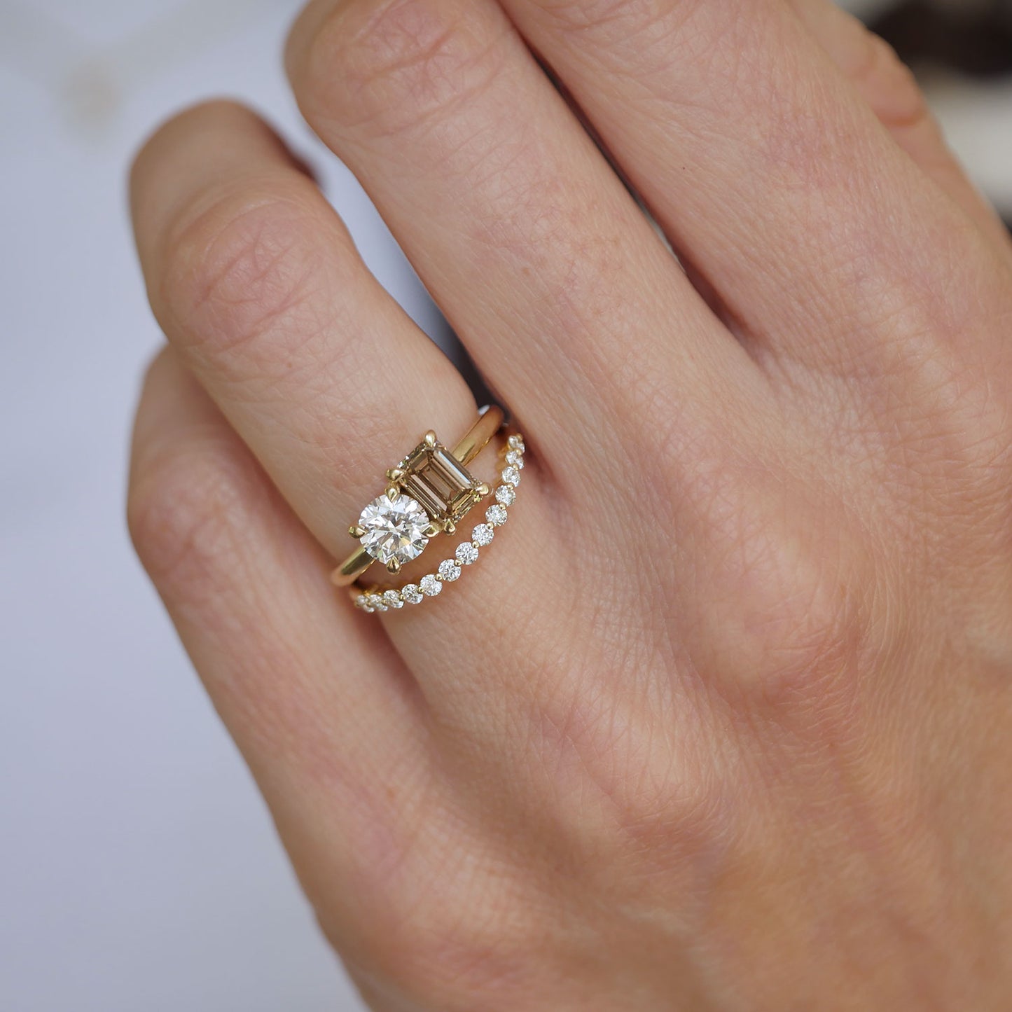 Champagne & Round Diamond Toi et Moi Ring
