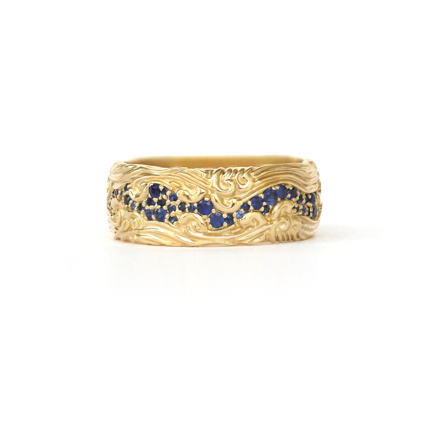 Custom Men's 7.5mm Wave Sapphire Band