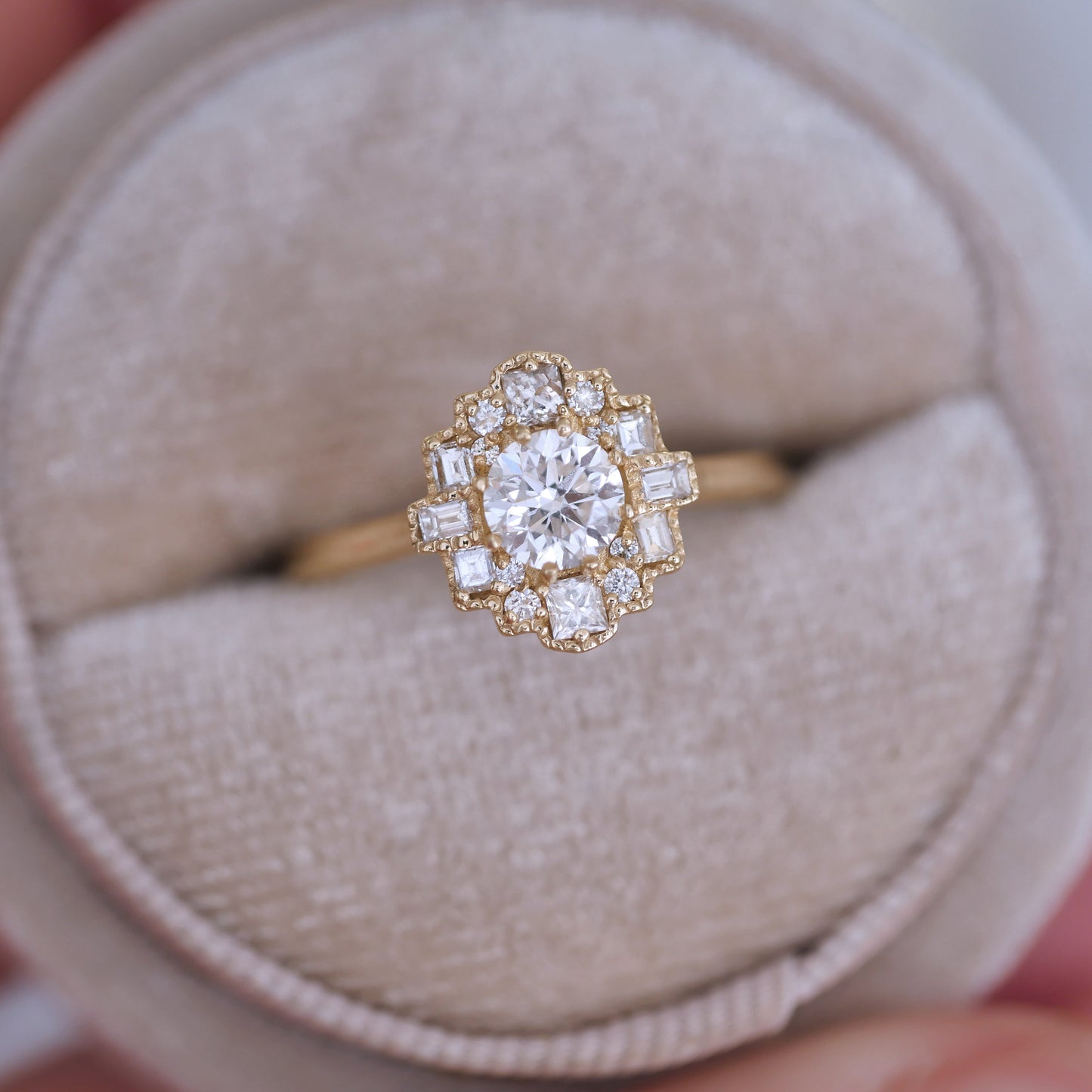 Deco Round Brilliant Cut Diamond Mosaic Ring