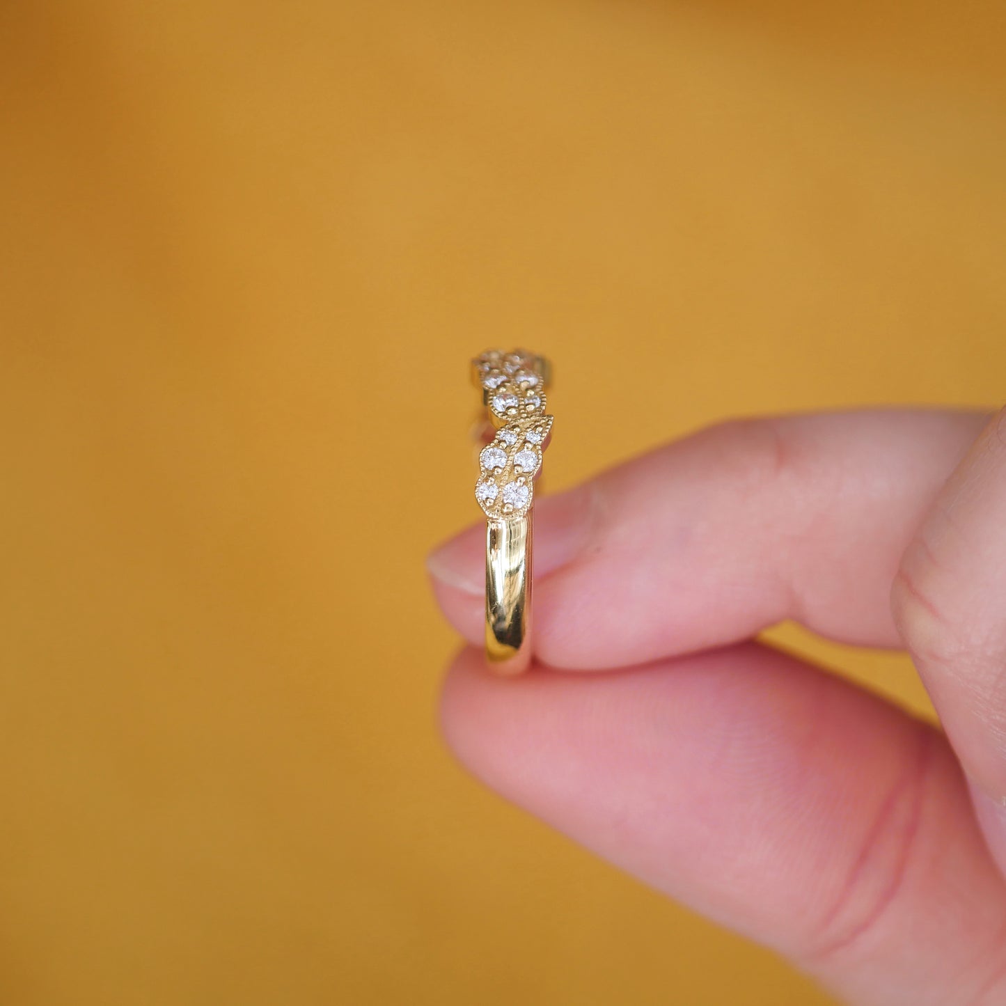 Oak Leaf Diamond Band