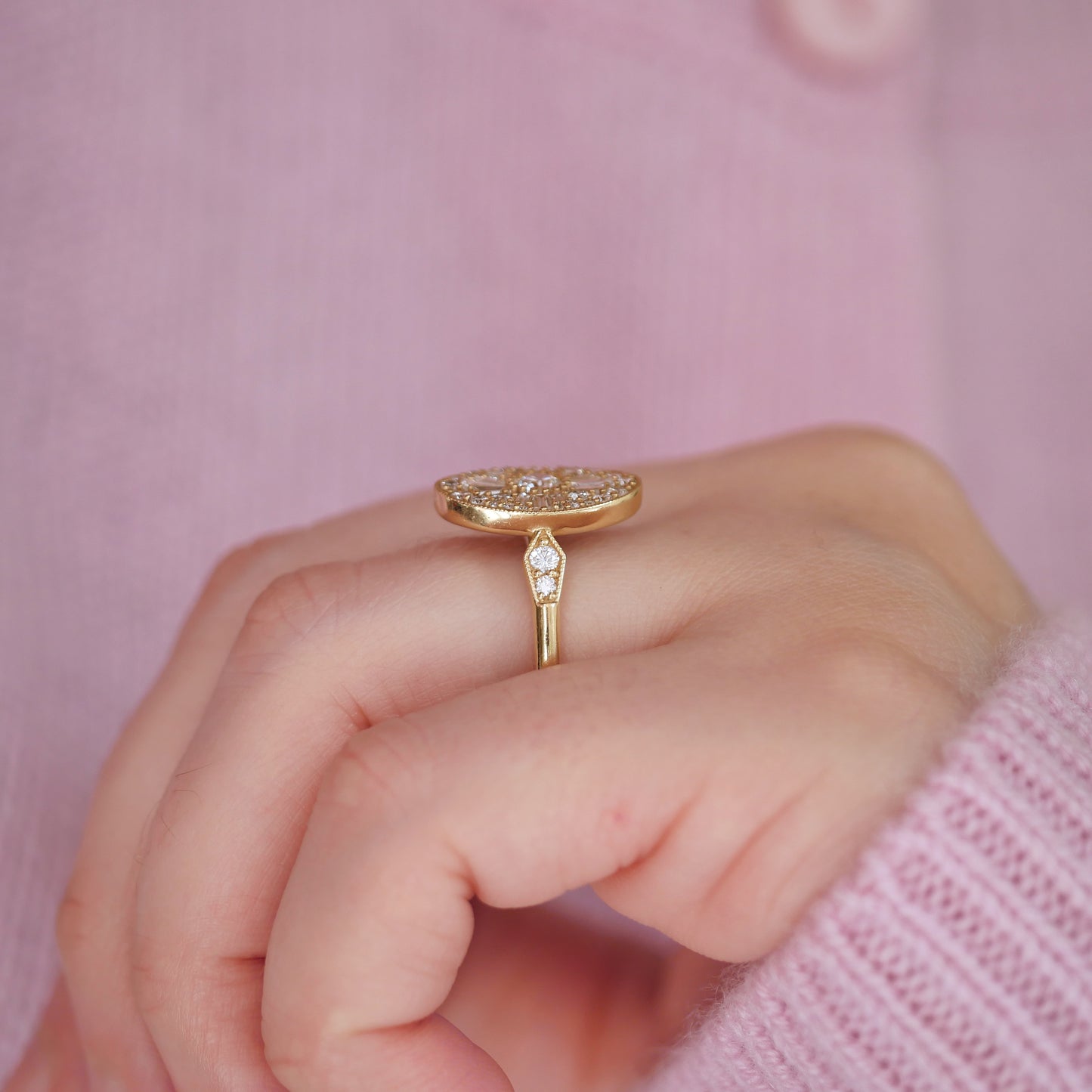 Oval Shape Ballerina Round Diamond Mosaic Ring