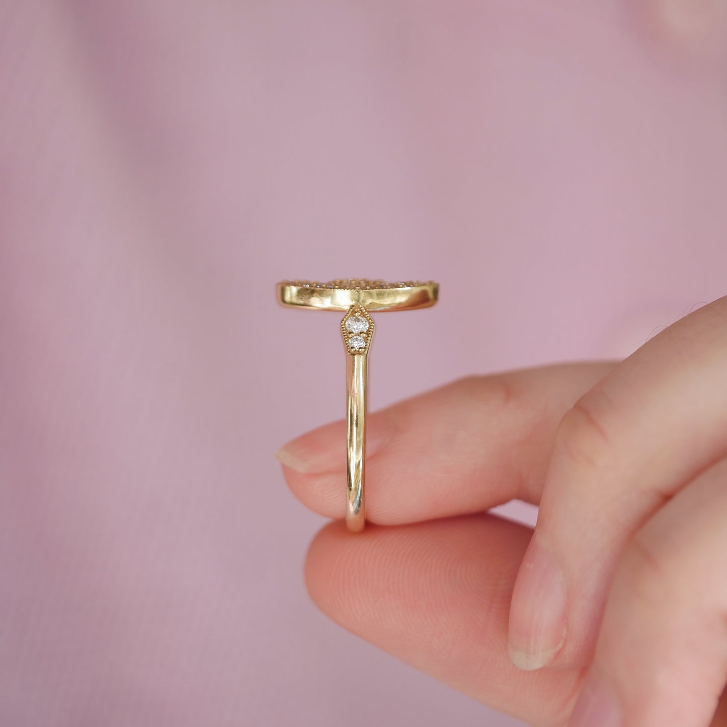 Oval Shape Ballerina Round Diamond Mosaic Ring