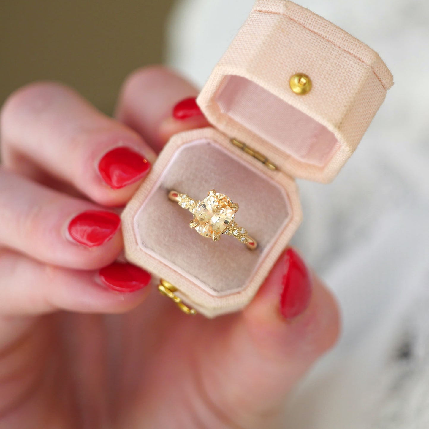 Oval Peach Sapphire Wild Vine Ring