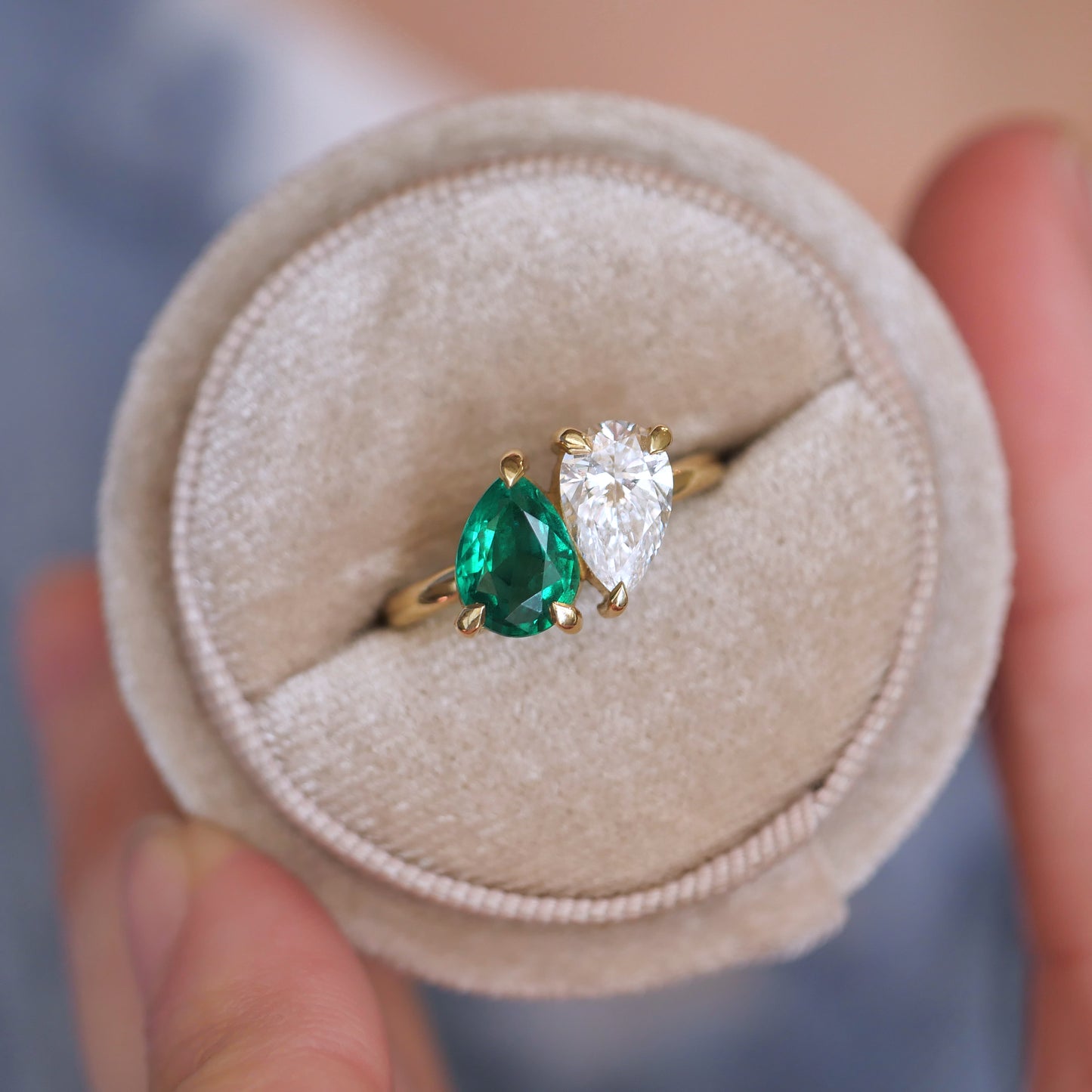 Pear Shaped Emerald & Diamond Toi et Moi Ring