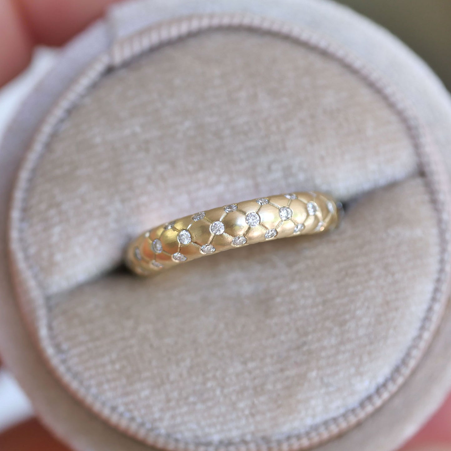 Pillow Diamond Band