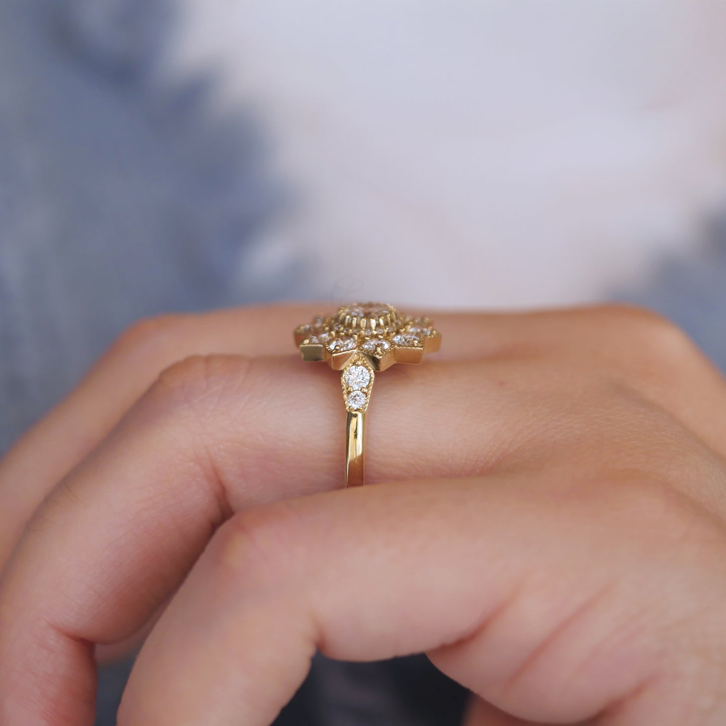 Round Diamond Mosaic Sunflower Ring