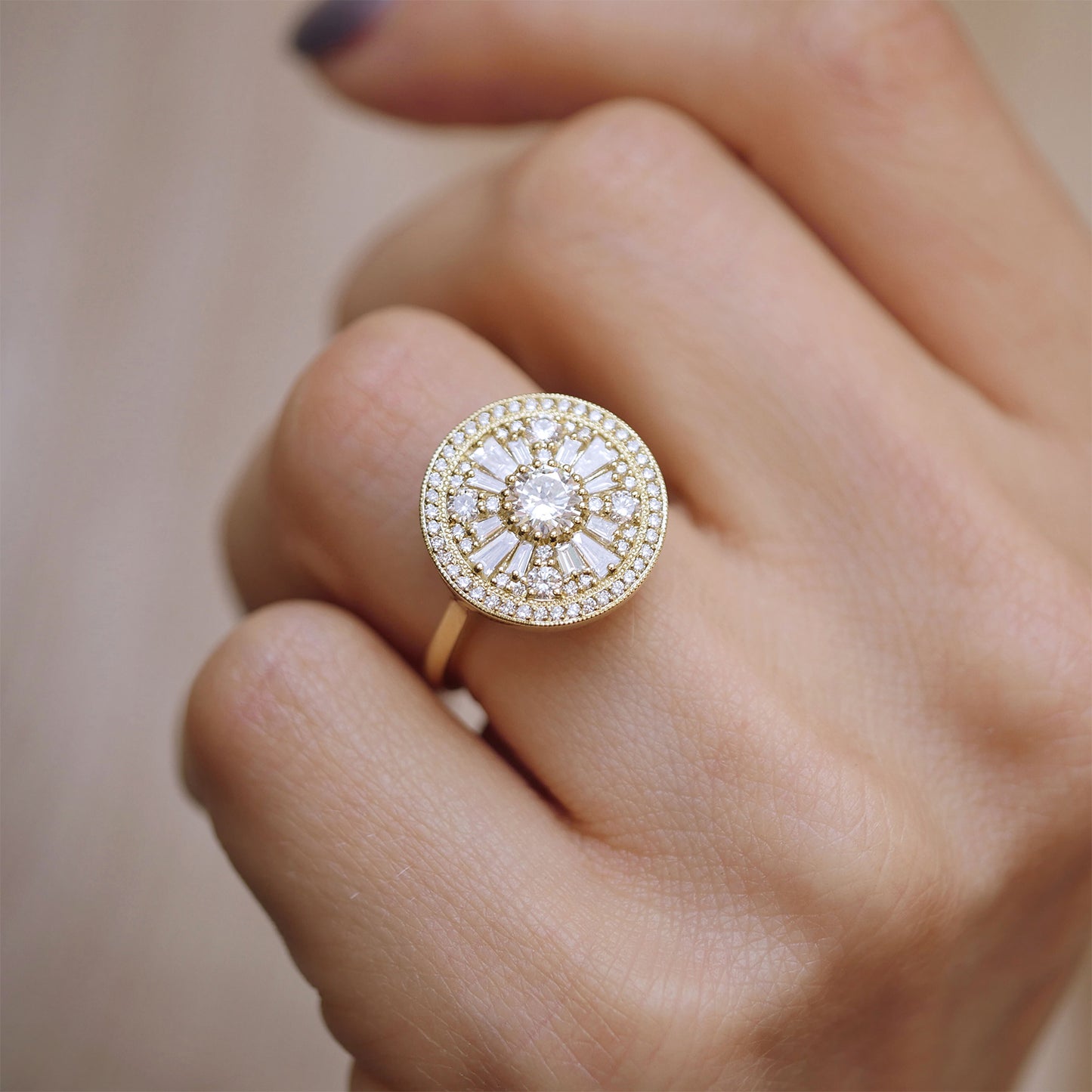 Round Shape Brilliant Cut Halo Diamond Mosaic Ring