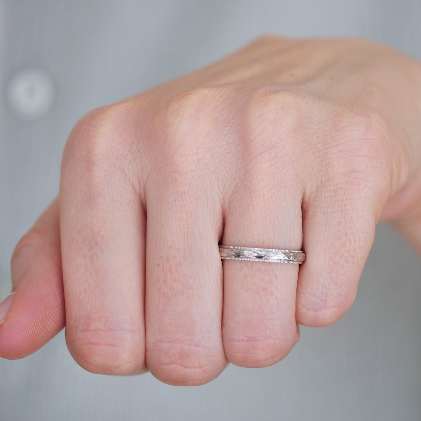 Women's Olive Branch Wedding Ring (size 9)