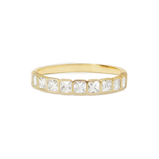 The French Cut Diamond Bezel Band showcases an elegant design where each diamond is meticulously set within a sleek bezel, creating a sophisticated and modern aesthetic.