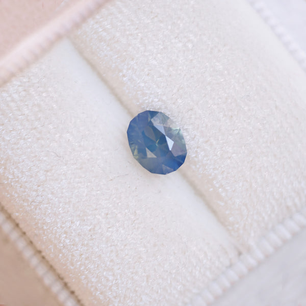 1.11 ctw Oval Opalescent Teal Blue Sapphire