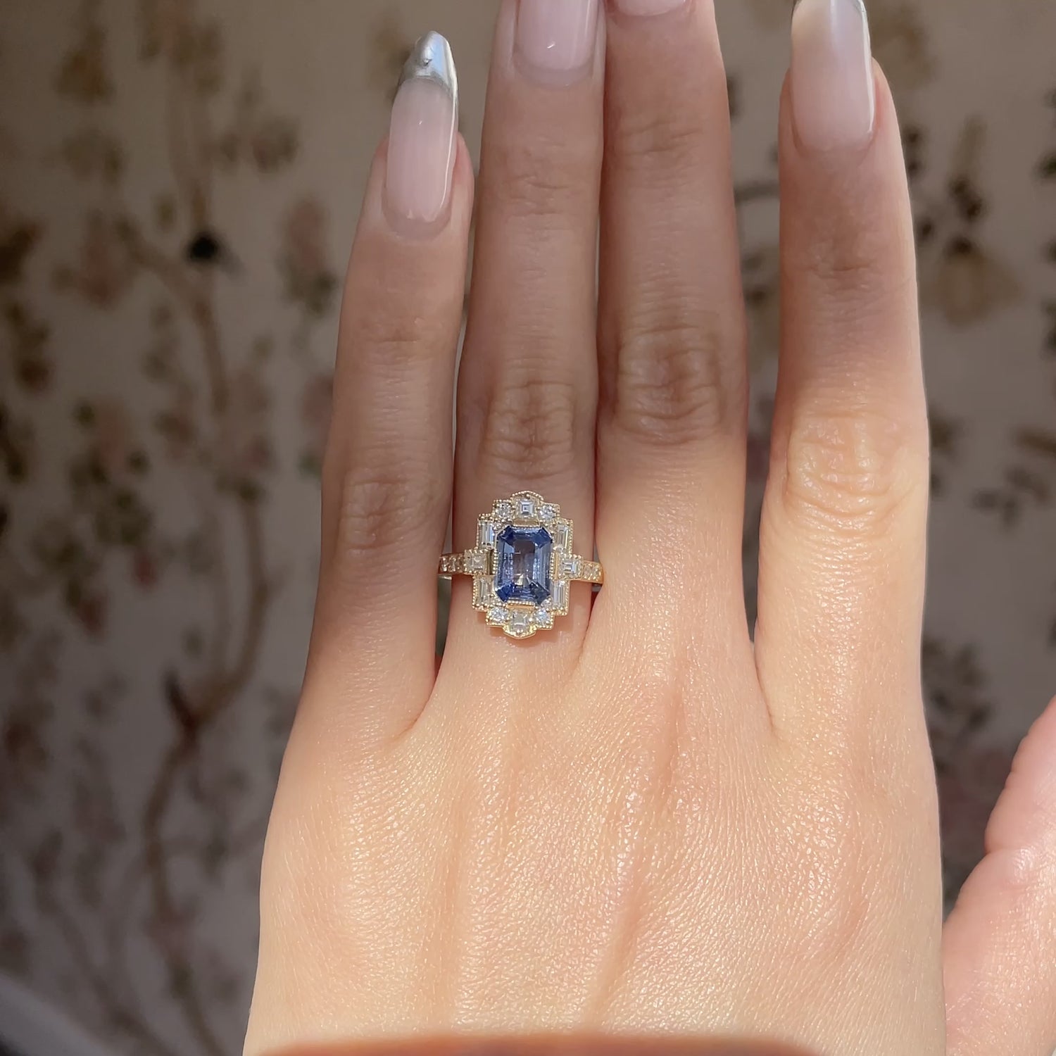 Ashford Sapphire Claddagh Ring in Platinum