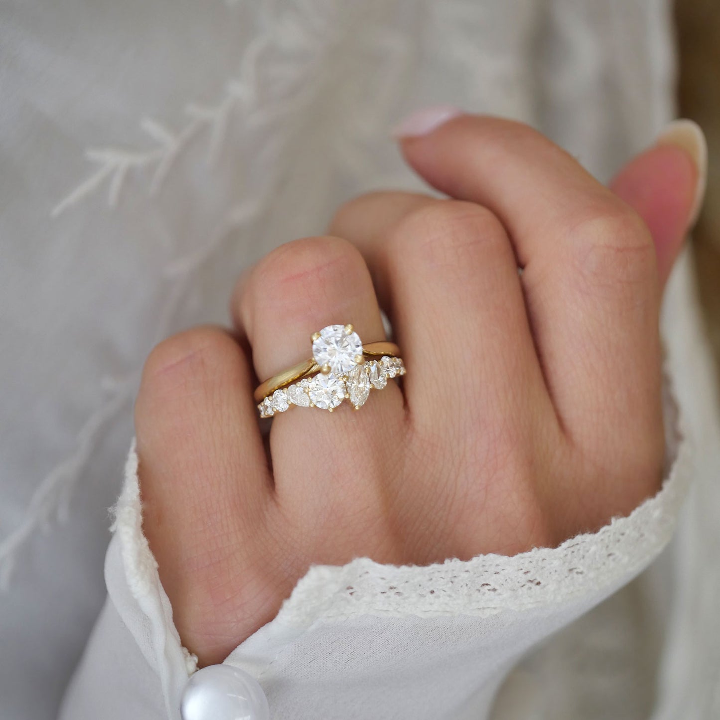 The Marquise & Round Firework Diamond Mosaic Band is a true masterpiece, with its sparkling mix of marquise and round diamonds creating a dazzling, multi-dimensional effect that captures attention from every angle.