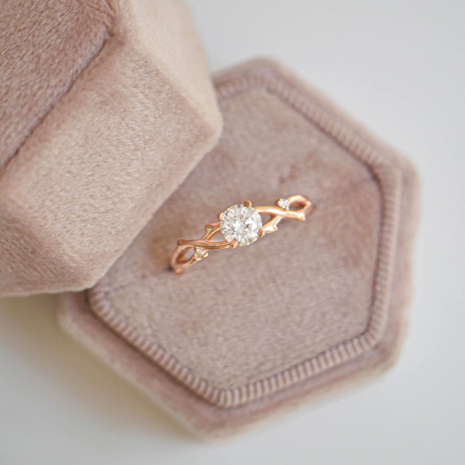 Unique Simple Gold Engagement Rings