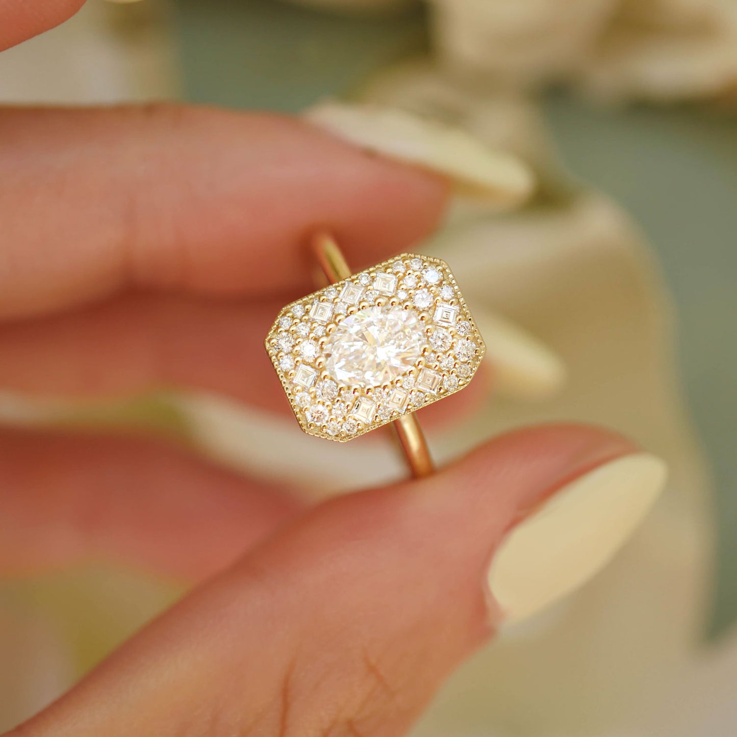 Emerald Shape Carré & Oval Diamond Mosaic Ring