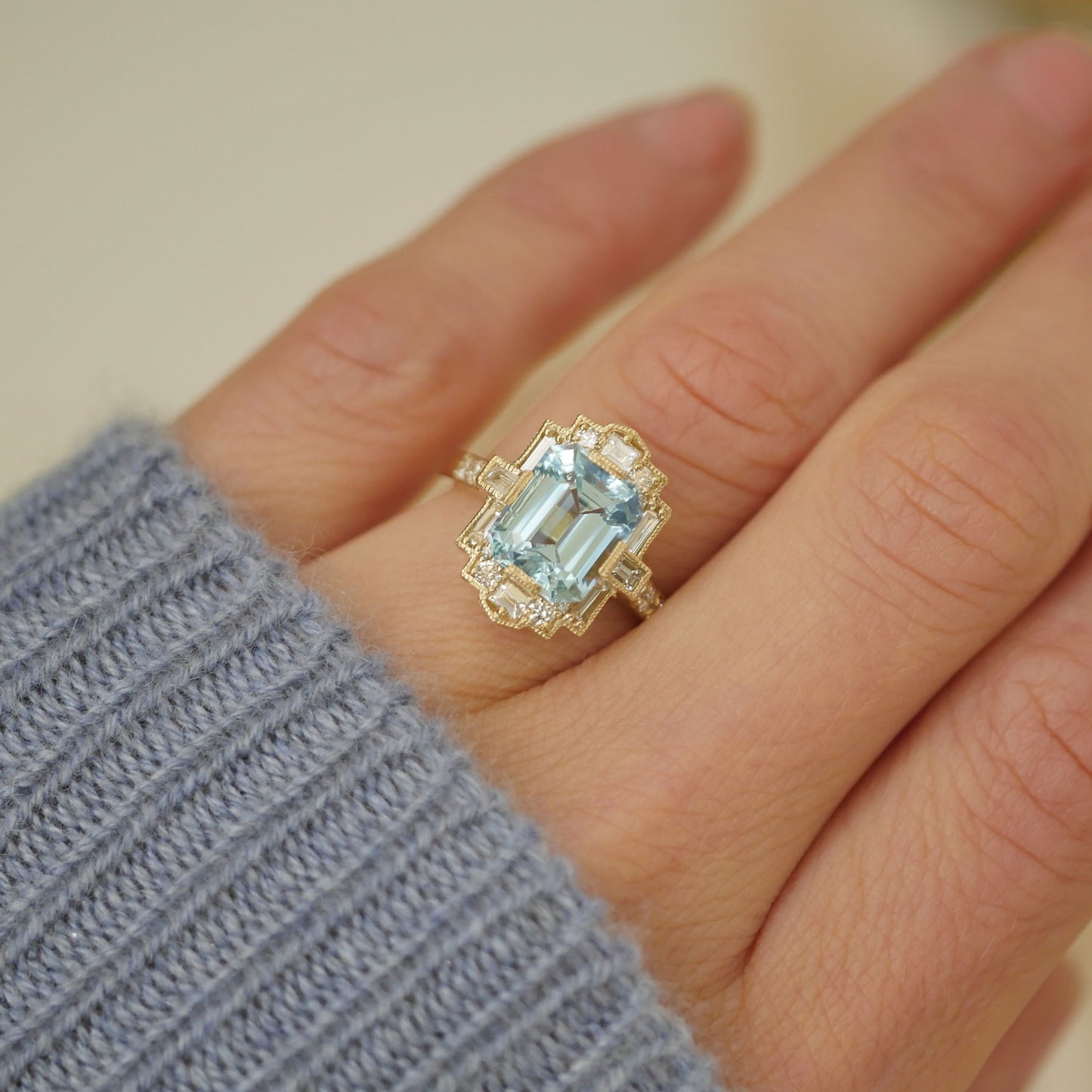 Aquamarine Engagement Ring in White Gold