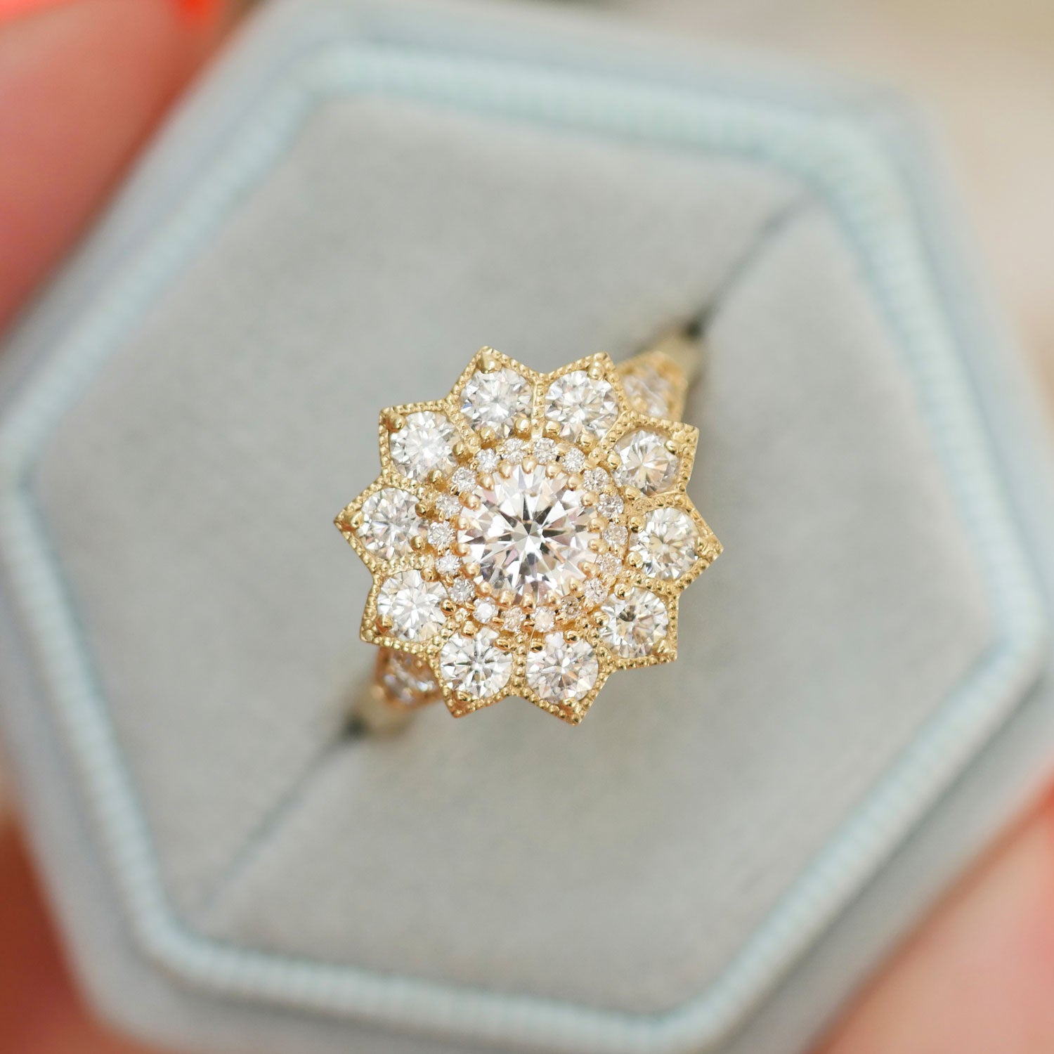 Round Diamond Mosaic Sunflower Ring