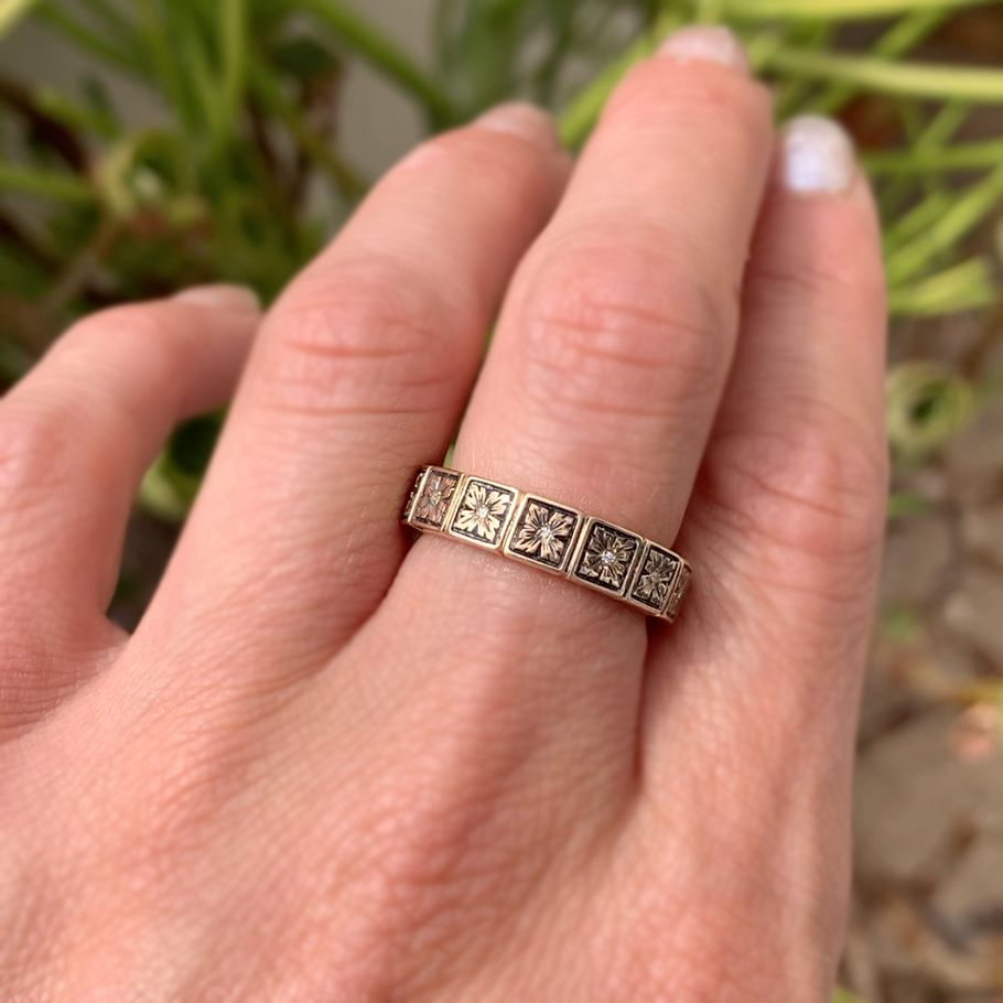 5mm Art Deco Engraved Notched Diamond Band Ring